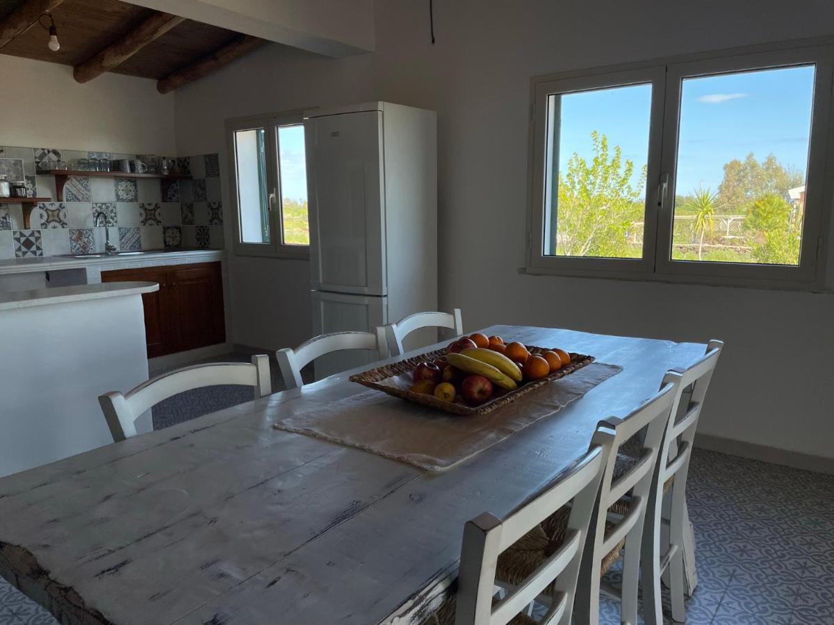 Casa Vacanze Gollei, โอโรเซย ภายนอก รูปภาพ