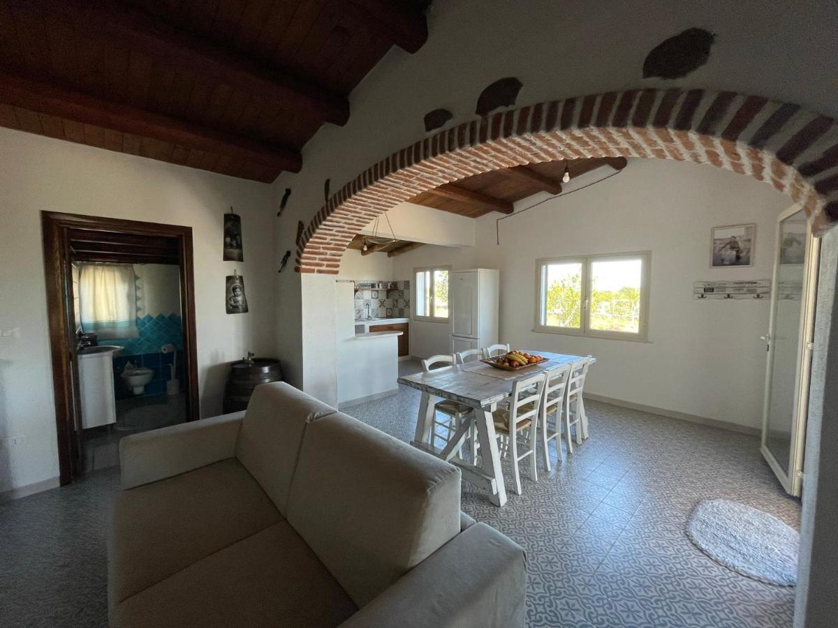 Casa Vacanze Gollei, โอโรเซย ภายนอก รูปภาพ